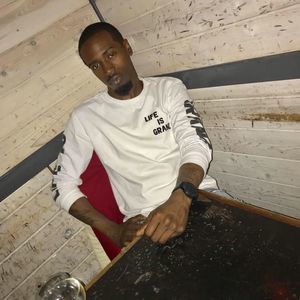 Meet your Posher, Nay